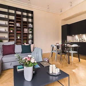 Rent Like - Hoza 39 , Варшава Польша